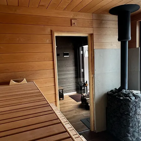 Spithamn & Private Sauna Retreat * Spithami