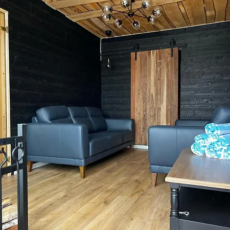 度假居 Spithamn & Private Sauna Retreat Spithami