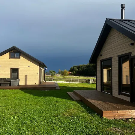 Spithamn & Private Sauna Retreat Feriehus